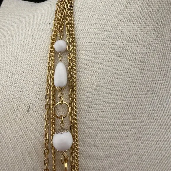Vintage Gold-Tone Multistrand Necklace With White Plastic Beads Made In Japan - Picture 6 of 9
